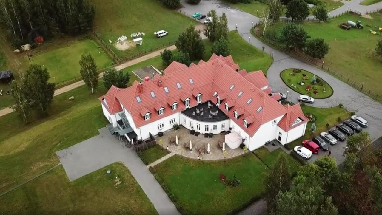 Palac I Folwark Nemino Sierakowice  Exterior foto